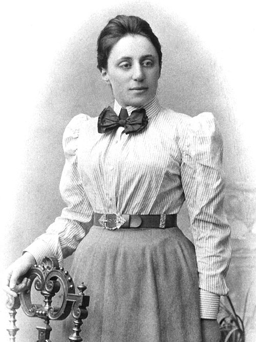 Emmy Noether Biography